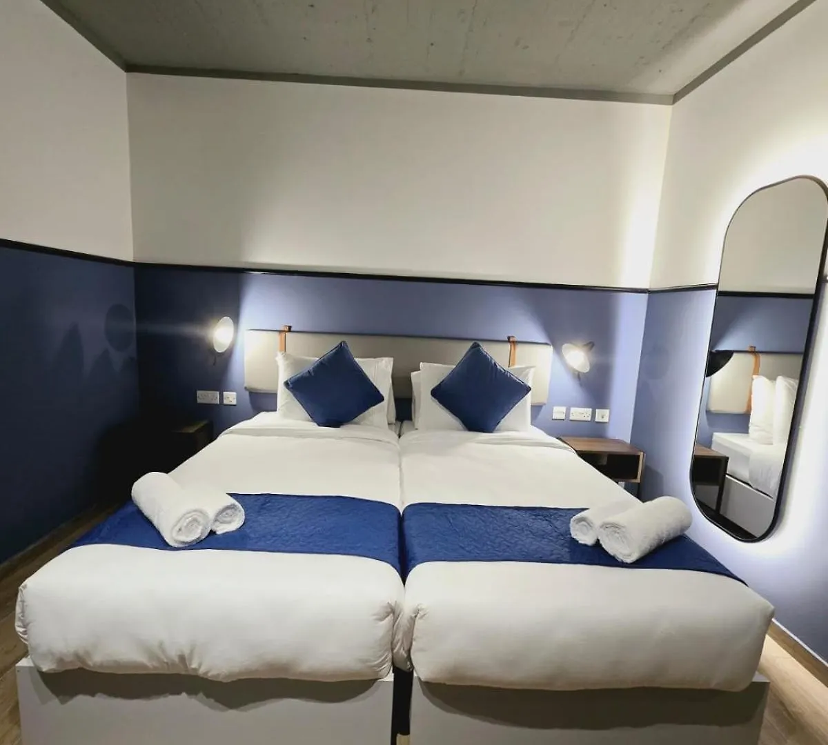 South32 Hotel Birżebbuġa