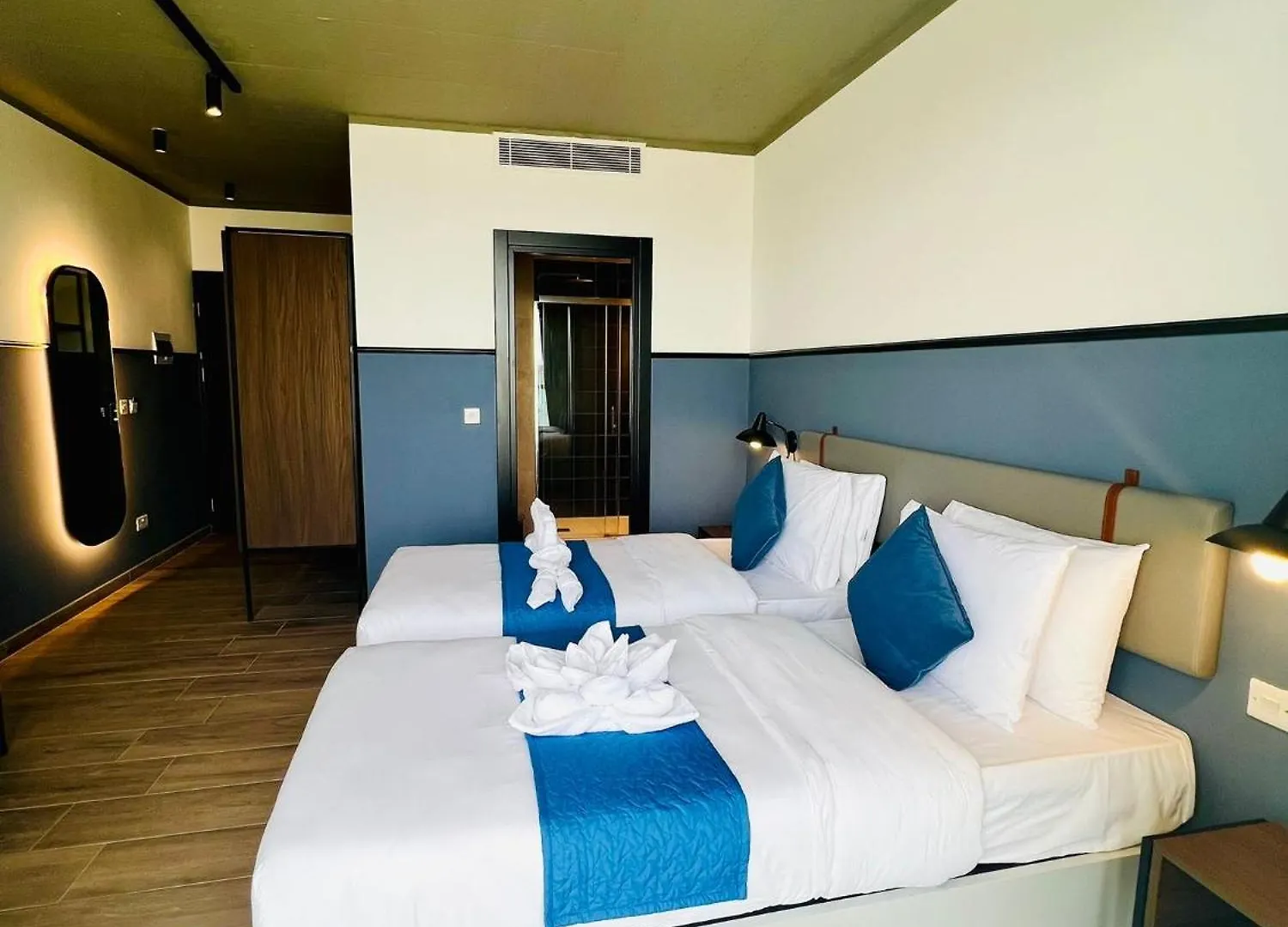 South32 Hotel Birżebbuġa
